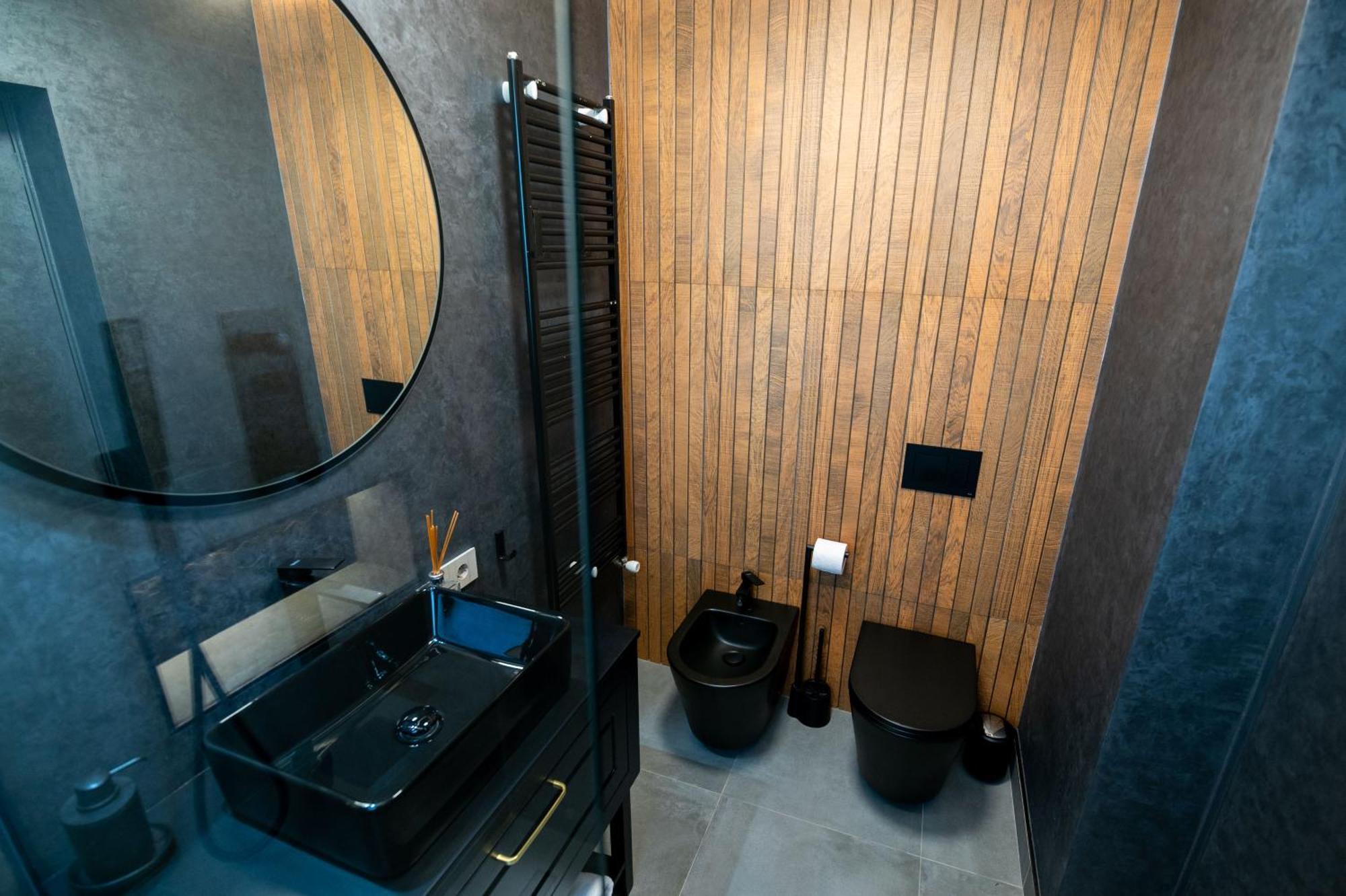 The Penthouse Hotel วาสลุย ภายนอก รูปภาพ